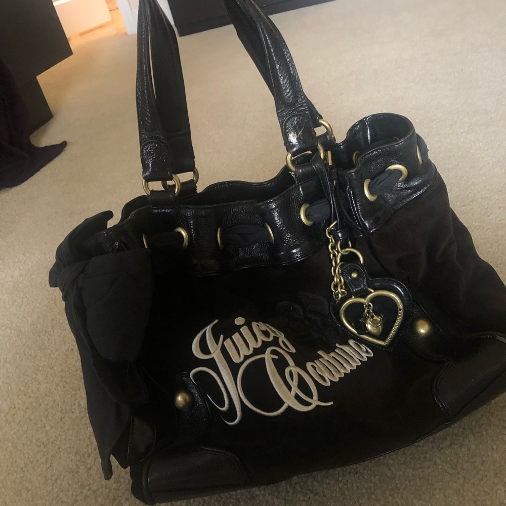 Juicy couture purse!